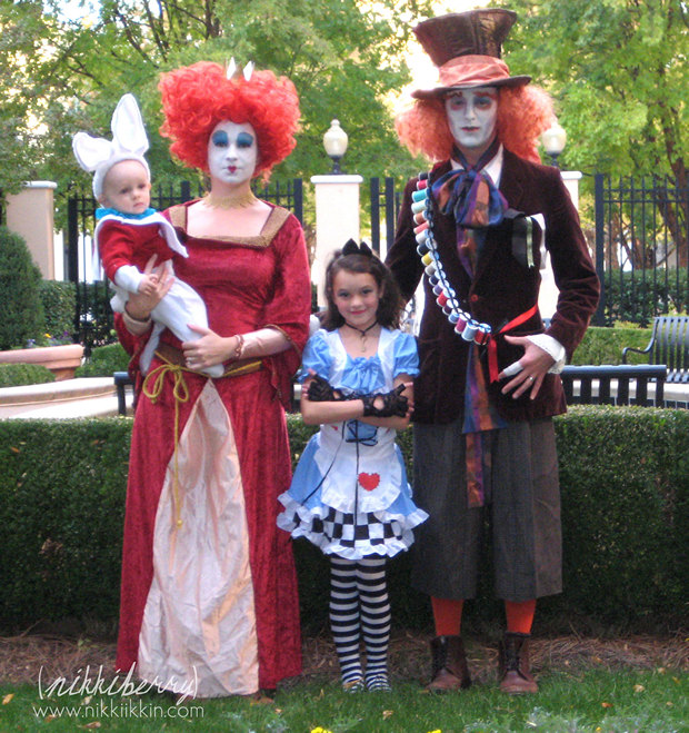 homemade-matching-family-halloween-costumes-4