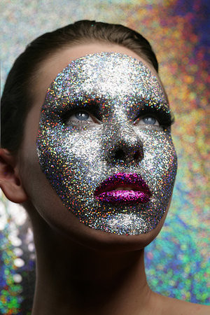 glitter-face-by-sing-lo