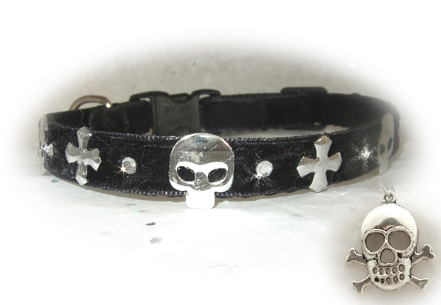 Black_Goth_Kitty_&_Skull__88830_zoom
