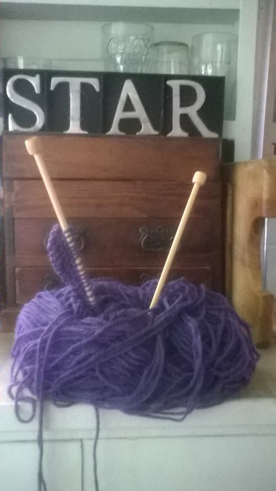 knit_zpsnj1w9n6d